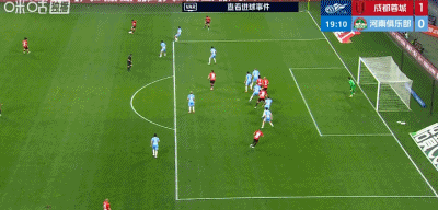 华体会官网首页-半场:成都1-0河南,索罗金头球破门